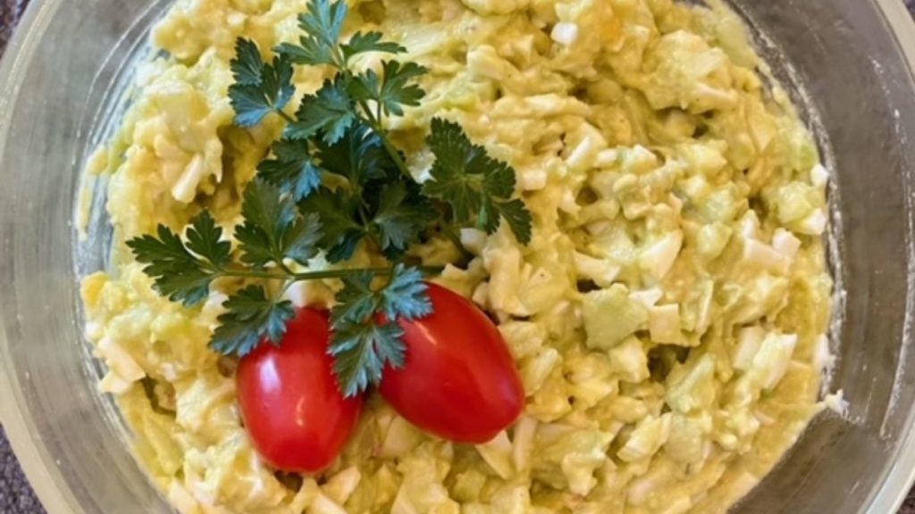 K-329-Marions-Avocado-Ei-Gurken-Aufstrich
